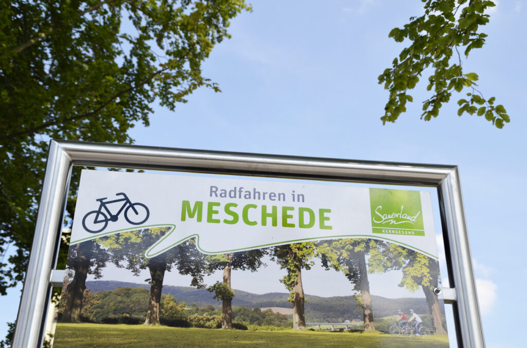 Tafel "Radfahren in Meschede"
